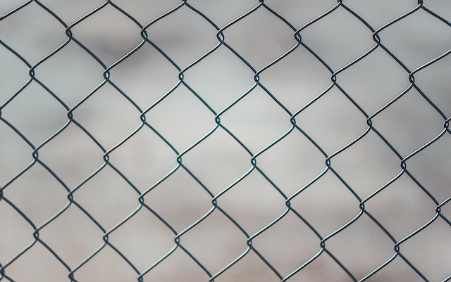 wire fence - No-code app builder weaknesses